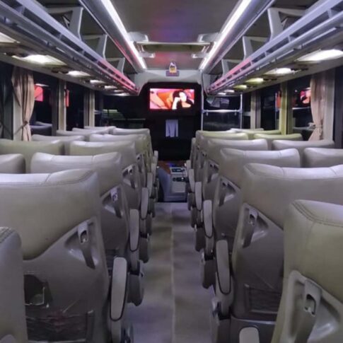 rental big bus luxury